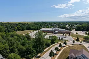 10375 S Monardy Ln, Oak Creek, WI 53154 - Photo 53