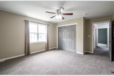 10375 S Monardy Ln, Oak Creek, WI 53154 - Photo 35