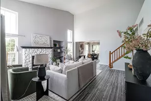 10375 S Monardy Ln, Oak Creek, WI 53154 - Photo 3