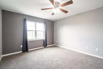 10375 S Monardy Ln, Oak Creek, WI 53154 - Photo 27