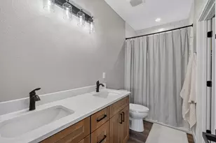 1887 Woodland Way, Slinger, WI 53086 - Photo 15