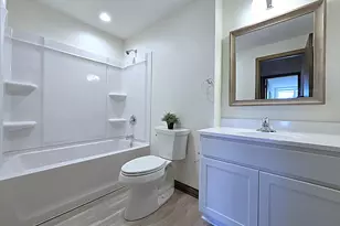 8747 N 72nd St, Milwaukee, WI 53223 - Photo 23