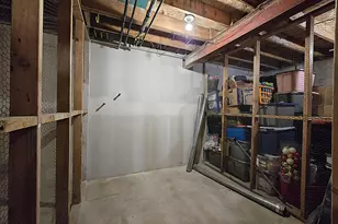 8747 N 72nd St, Milwaukee, WI 53223 - Photo 27