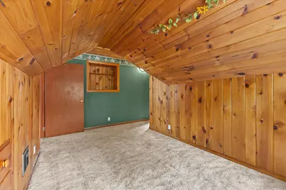 725  Oak St, South Milwaukee, WI 53172 - Photo 15