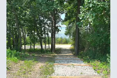 N2404  Giles Dr, Bloomfield, WI 53105 - Photo 39
