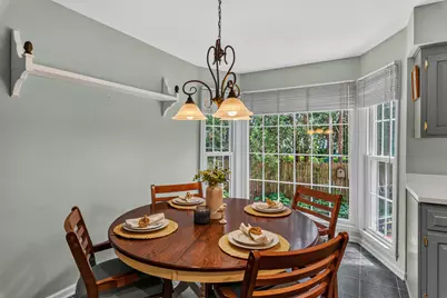 945 W Shaker Cir, Mequon, WI 53092 - Photo 19