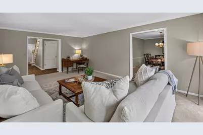 945 W Shaker Cir, Mequon, WI 53092 - Photo 11