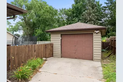 2117  32nd St, Two Rivers, WI 54241 - Photo 3