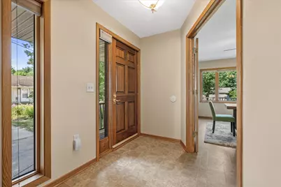 7301 W Wind Lake Rd, Racine, WI 53185 - Photo 5