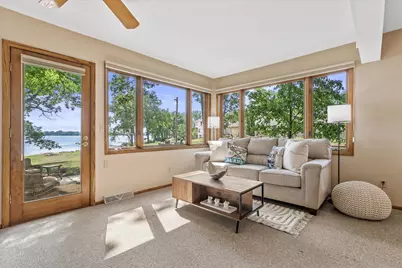 7301 W Wind Lake Rd, Racine, WI 53185 - Photo 7