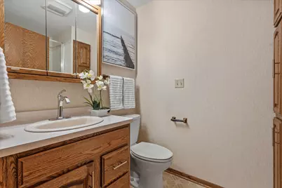 7301 W Wind Lake Rd, Racine, WI 53185 - Photo 21