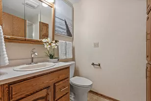 7301 W Wind Lake Rd, Racine, WI 53185 - Photo 21