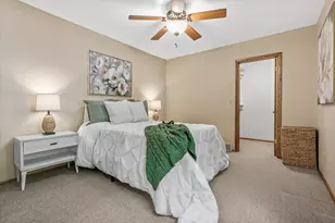 7301 W Wind Lake Rd, Racine, WI 53185 - Photo 19