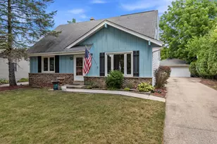 10404 W Darnel Ave, Milwaukee, WI 53224 - Photo 23