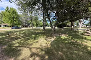 5713 W Calumet Rd, Milwaukee, WI 53223 - Photo 89