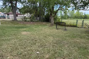 5713 W Calumet Rd, Milwaukee, WI 53223 - Photo 85