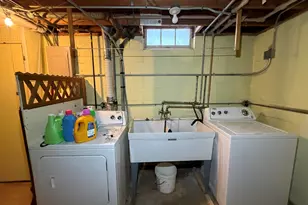 5713 W Calumet Rd, Milwaukee, WI 53223 - Photo 69