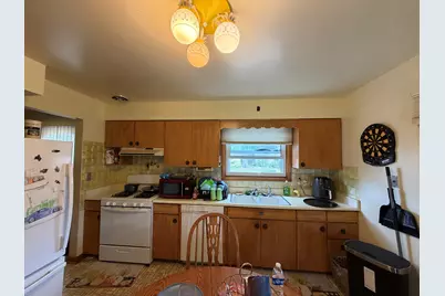 5713 W Calumet Rd, Milwaukee, WI 53223 - Photo 59
