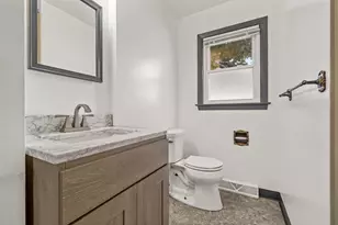 1815 Jupiter Ave, Racine, WI 53404 - Photo 15