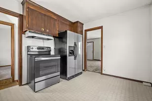1815 Jupiter Ave, Racine, WI 53404 - Photo 9