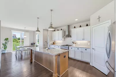 7970 W Mourning Dove Ln, Mequon, WI 53097 - Photo 11