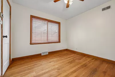 3748 N 60th St, Milwaukee, WI 53216 - Photo 9