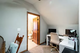 1345 N 68th St, Wauwatosa, WI 53213 - Photo 19