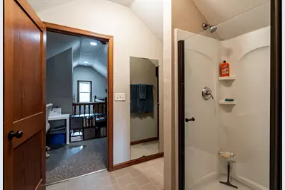 1345 N 68th St, Wauwatosa, WI 53213 - Photo 17