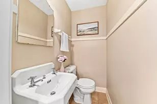 2746 N 73rd St, Wauwatosa, WI 53210 - Photo 15