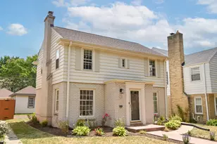 2746 N 73rd St, Wauwatosa, WI 53210 - Photo 31
