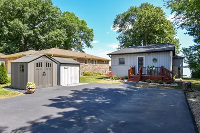 2531  Lakeshore Dr, Racine, WI 53139 - Photo 39