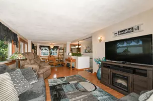 2531 Lakeshore Dr, Racine, WI 53139 - Photo 37
