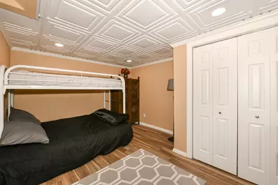2531  Lakeshore Dr, Racine, WI 53139 - Photo 23
