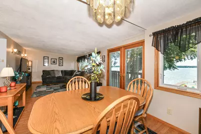 2531  Lakeshore Dr, Racine, WI 53139 - Photo 13