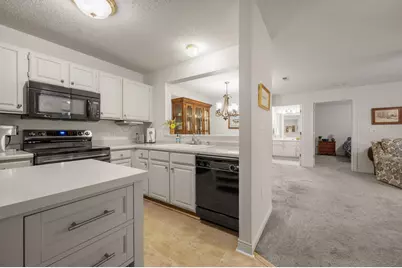 590  Pewaukee Rd #C, Pewaukee, WI 53072 - Photo 9