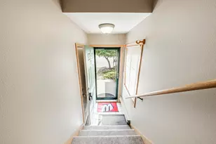 18500 Brookfield Lakes Dr, Brookfield, WI 53045 - Photo 19