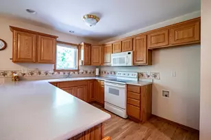 2671 W Wingate Ln, West Bend, WI 53090 - Photo 5