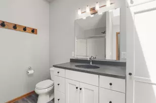 W5502 Evergreen Rd, Sugar Creek, WI 53121 - Photo 15