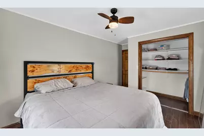102 N Jefferson St, Racine, WI 53185 - Photo 17
