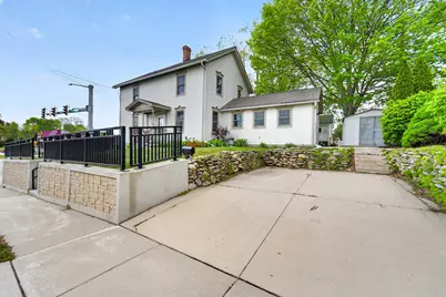102 N Jefferson St, Racine, WI 53185 - Photo 25