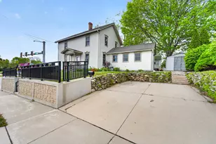 102 N Jefferson St, Racine, WI 53185 - Photo 25