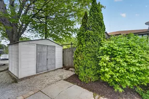 102 N Jefferson St, Racine, WI 53185 - Photo 23