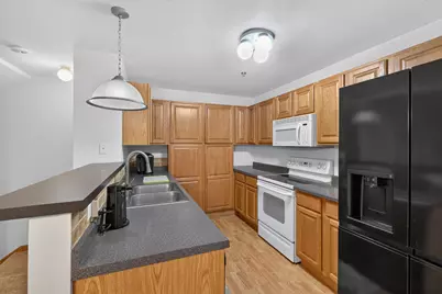 470 N Silverbrook Dr #202, West Bend, WI 53090 - Photo 7