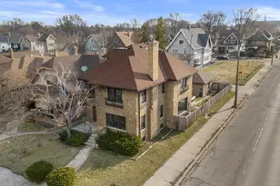 2704 N 46th St, Milwaukee, WI 53210 - Photo 39