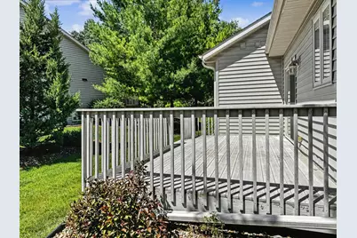 124  Meehan Cir, West Bend, WI 53095 - Photo 31