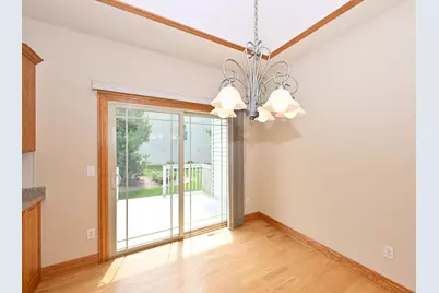 124  Meehan Cir, West Bend, WI 53095 - Photo 15