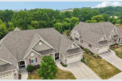 2210  Kayla Dr, Waukesha, WI 53188 - Photo 5