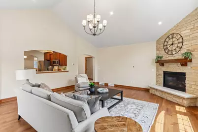 2210  Kayla Dr, Waukesha, WI 53188 - Photo 13