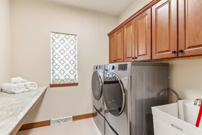 2210  Kayla Dr, Waukesha, WI 53188 - Photo 25