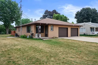 1607  Neenah St, Watertown, WI 53094 - Photo 1